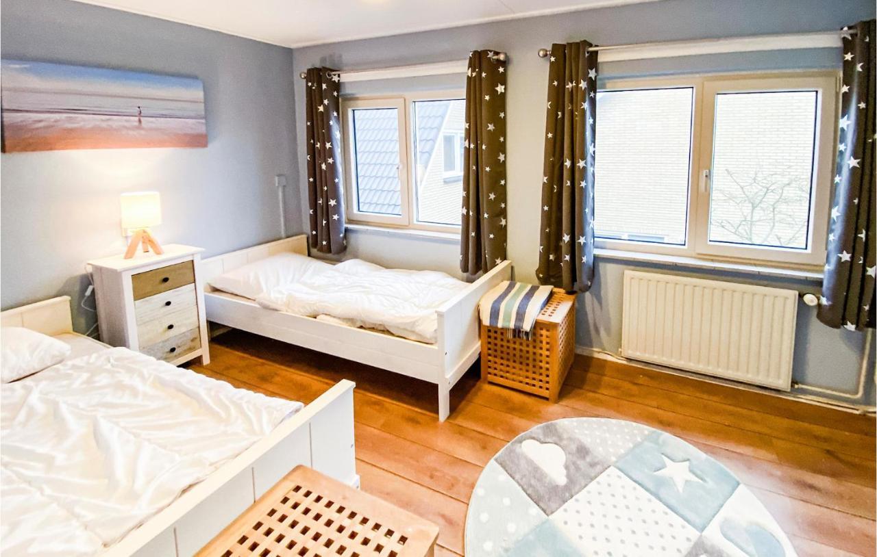Cozy Apartment In Zoutelande With Wifi Екстериор снимка