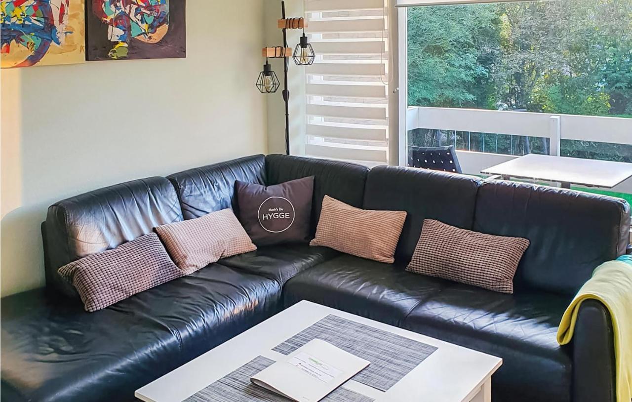 Cozy Apartment In Zoutelande With Wifi Екстериор снимка