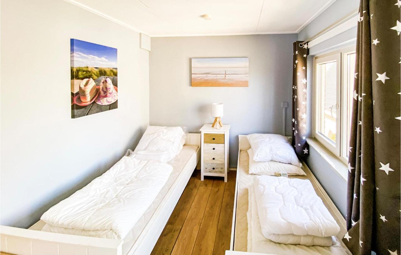 Cozy Apartment In Zoutelande With Wifi Екстериор снимка